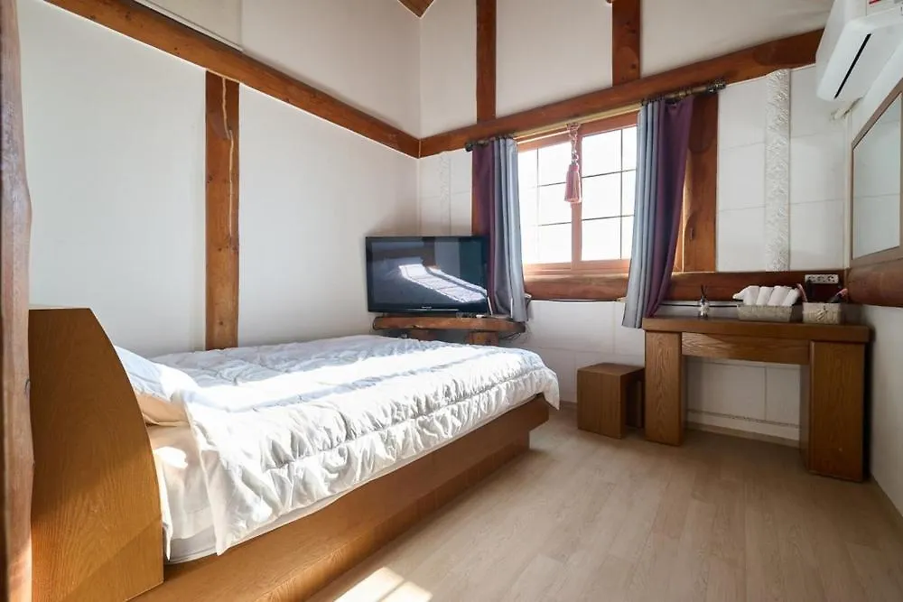 ホテル Ganghwa Seokmodo Sunset House インチョン広域市 3*,  韓国