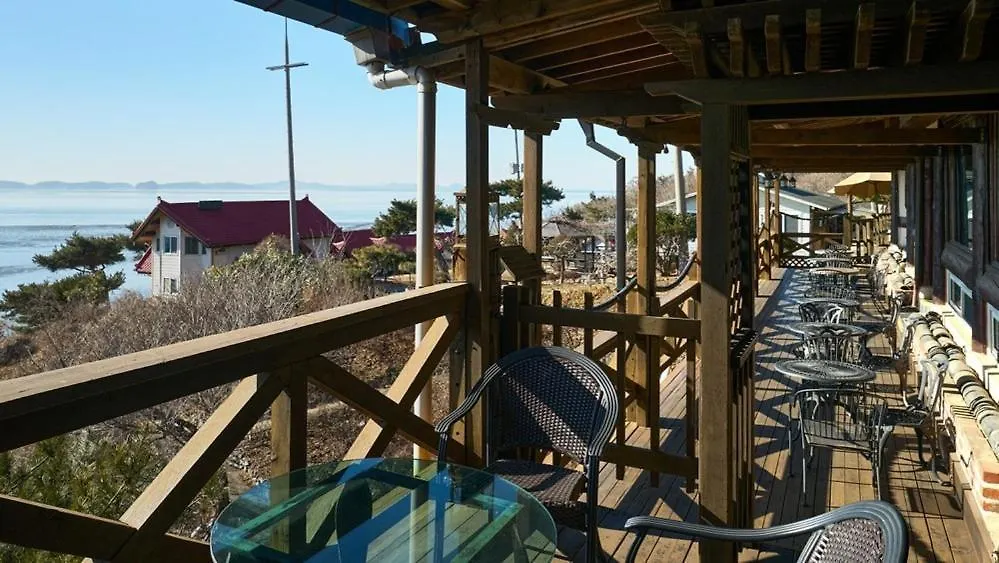 Ganghwa Seokmodo Sunset House Hotel Incheon